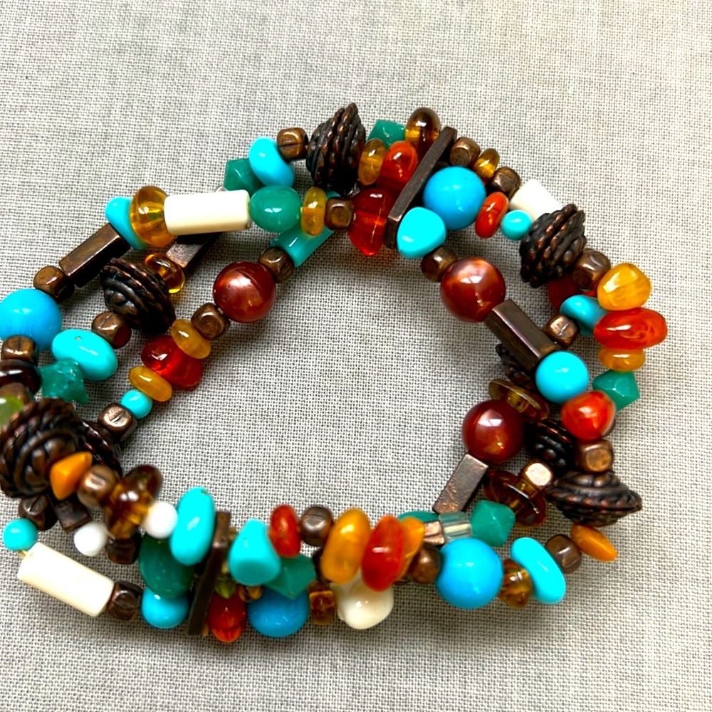 BEADED BRACELET